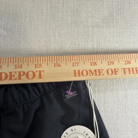 Vuori Halo Modern Pants Womens XL Black Athletic Straight Leg Performance - Picture 4 of 12